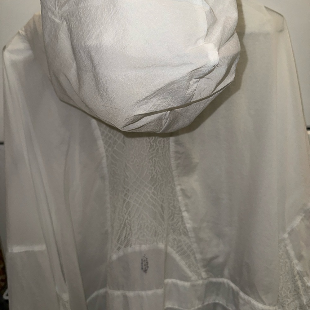 Free People Movement - Picture 5 of 6
